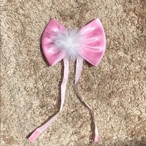 Cute pink bow with pom pom